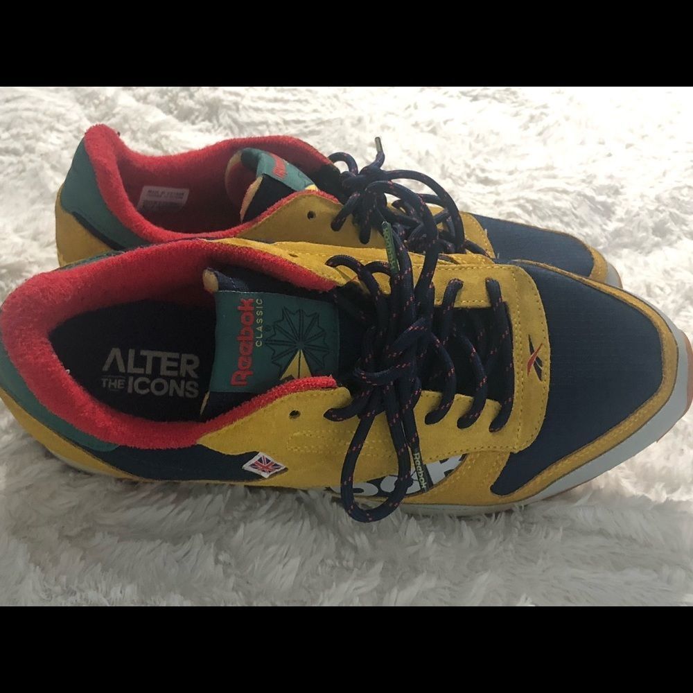 Rare Reebok Classic Leather Ripple Altered Shoes Size 10